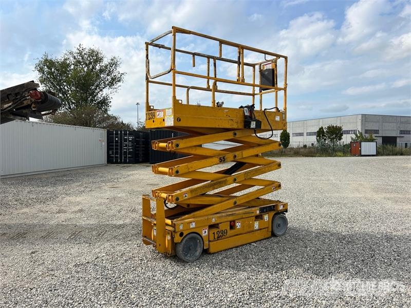 Electric Scissor Lift Škarjaste dvižne ploščadi