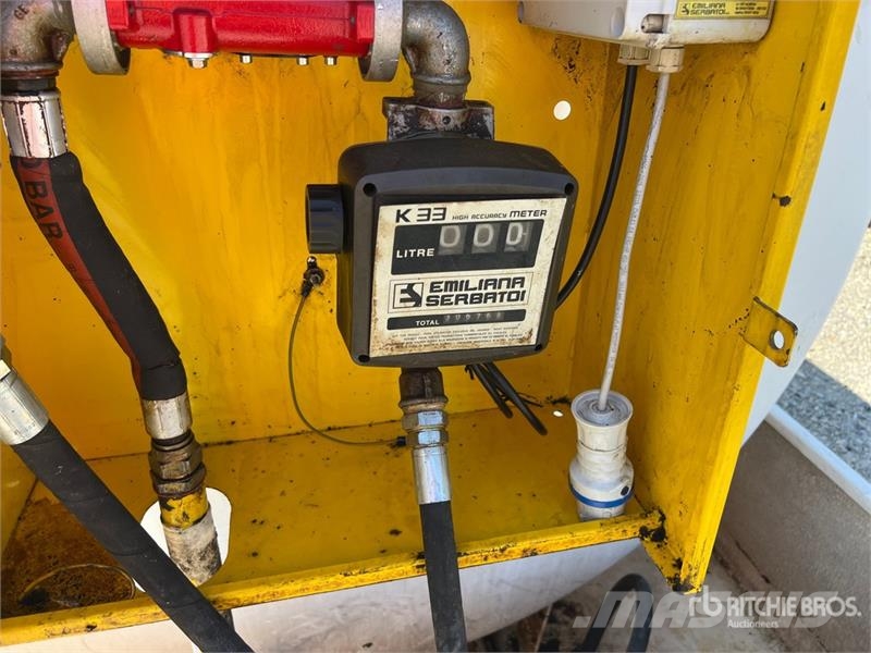 Emiliana Serbatoi 5000l Fuel Tank Баки для топлива и присадок