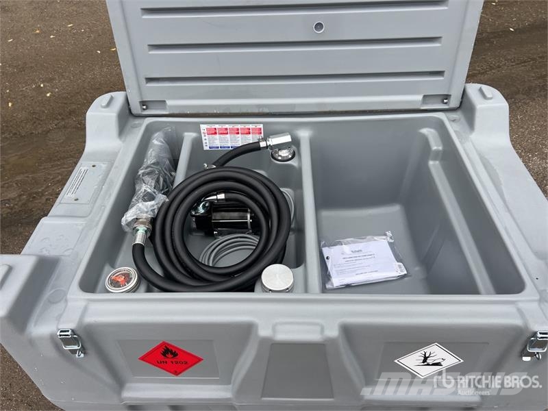 Emiliana Serbatoi Carrytank 400CM 440 L Poly Portable Diesel Transfe Bränsle och tillsatstankar