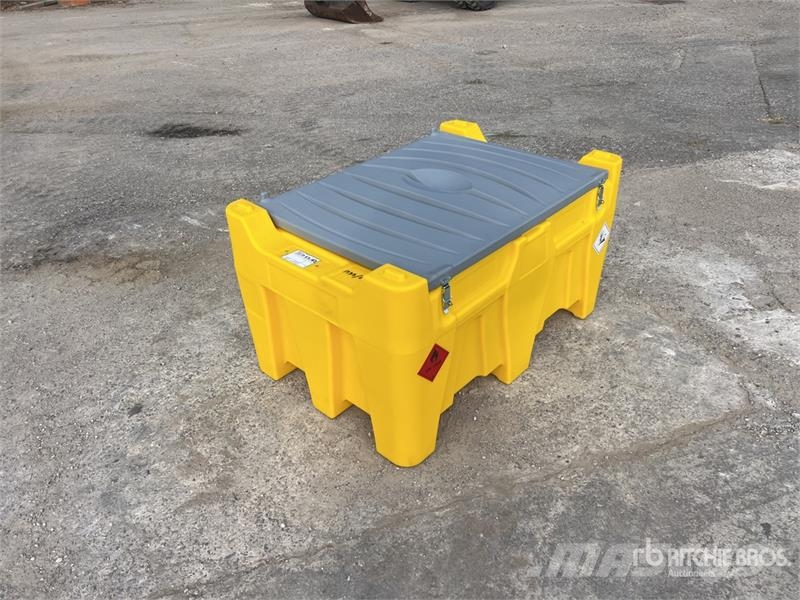 Emiliana Serbatoi CARRYTANK 330CM 330 L Poly Portable Diesel Transfe Brændstof- og tilsætningstank.