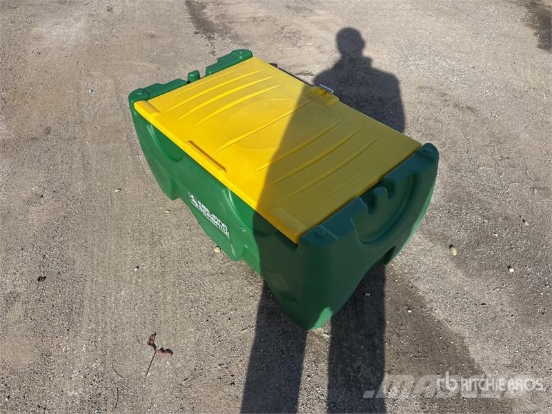 Emiliana Serbatoi Carrytank 150CM Fuel Tank (Unused) صهاريج الوقود والصهاريج الإضافية