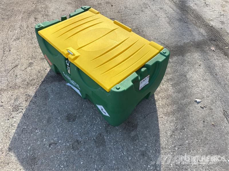Emiliana Serbatoi Carrytank 150CM Fuel Tank (Unused) صهاريج الوقود والصهاريج الإضافية