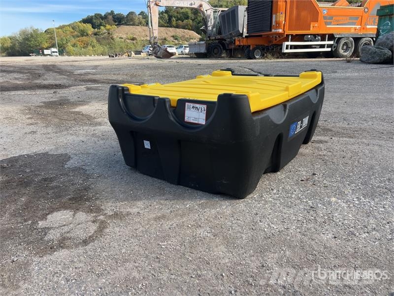 Emiliana Serbatoi Carrytank 220CM 220 L Poly Portable Diesel Transfe Fuel and additive tanks