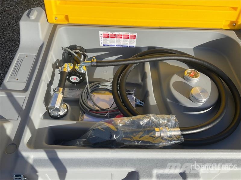 Emiliana Serbatoi Carrytank330 330 L Portable Poly Diesel 330 L Poly Kraftstoff- und Zusatzstoffbehälter