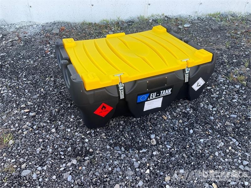 Emiliana Serbatoi Carrytank 220PK 220 L Poly Portable Diesel Transfe Резервоари за гориво и добавки