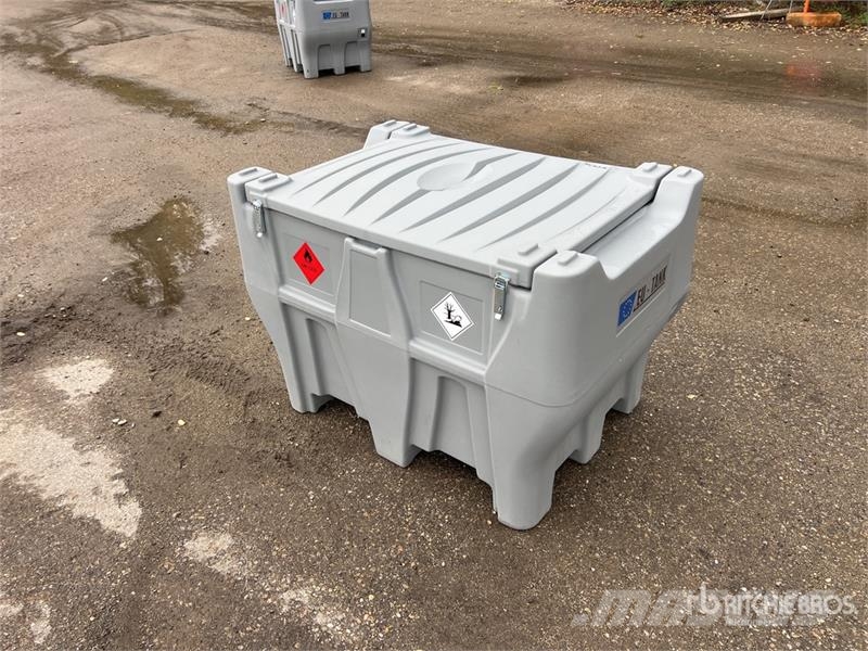 Emiliana Serbatoi Carrytank 400CM 440 L Poly Portable Diesel Transfe Bränsle och tillsatstankar