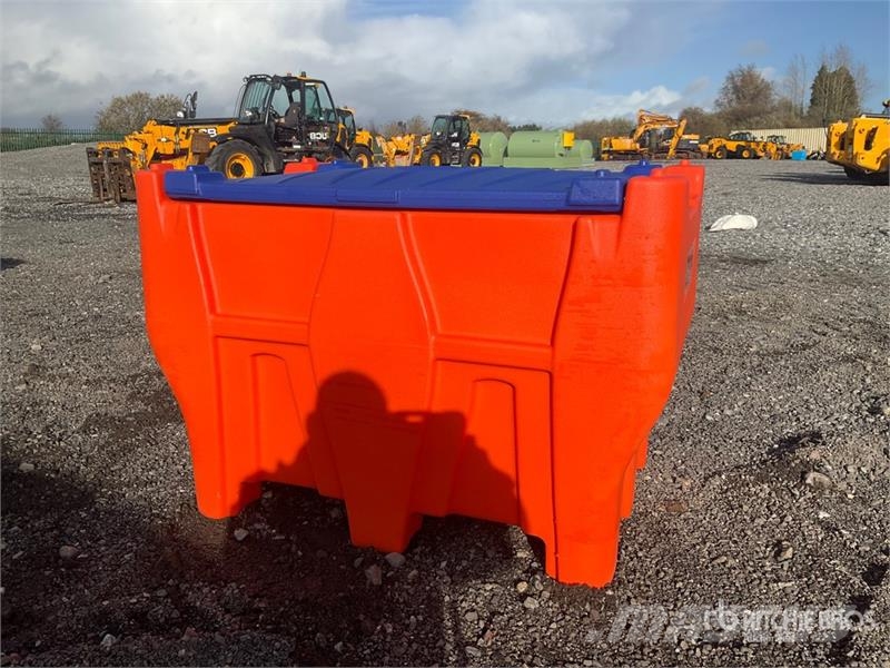 Emiliana Serbatoi Carrytank 440 Pk 440 L Portable Poly Diesel 440 L  صهاريج الوقود والصهاريج الإضافية