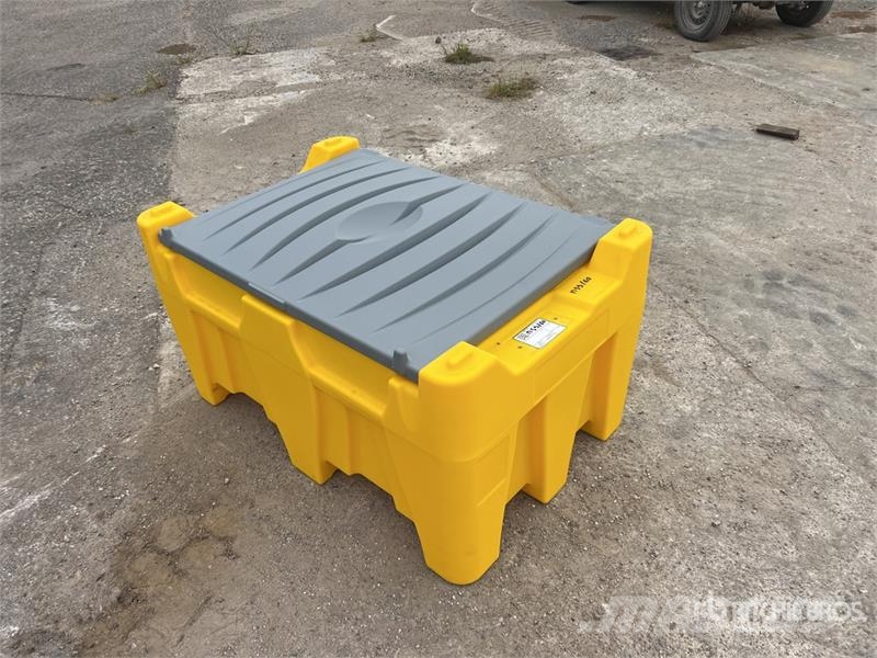Emiliana Serbatoi CARRYTANK 330CM 330 L Poly Portable Diesel Transfe Паливні та присадочні баки