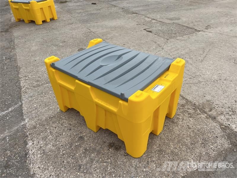 Emiliana Serbatoi CARRYTANK 330CM 330 L Poly Portable Diesel Transfe Паливні та присадочні баки