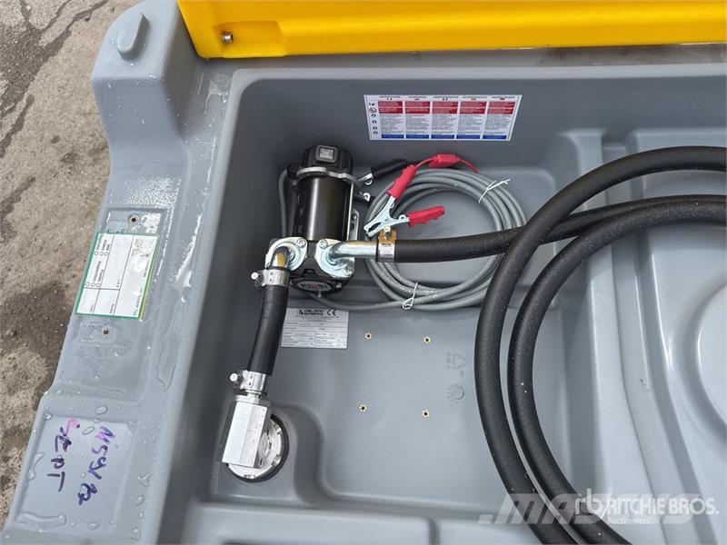 Emiliana Serbatoi Carrytank 440CM 440 L Poly Portable Diesel Transfe Polttoaine- ja lisäainesäiliöt