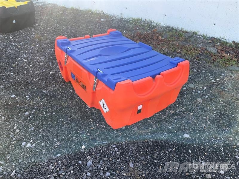 Emiliana Serbatoi Carrytank 220 Резервоари за гориво и добавки
