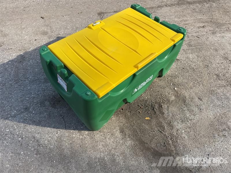 Emiliana Serbatoi Carrytank 150CM Fuel Tank (Unused) صهاريج الوقود والصهاريج الإضافية