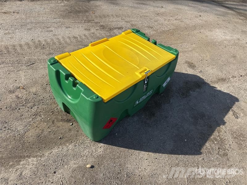 Emiliana Serbatoi Carrytank 150CM Fuel Tank (Unused) صهاريج الوقود والصهاريج الإضافية
