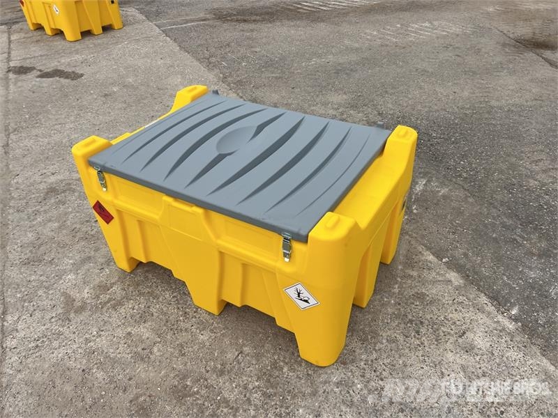 Emiliana Serbatoi CARRYTANK 330CM 330 L Poly Portable Diesel Transfe Паливні та присадочні баки