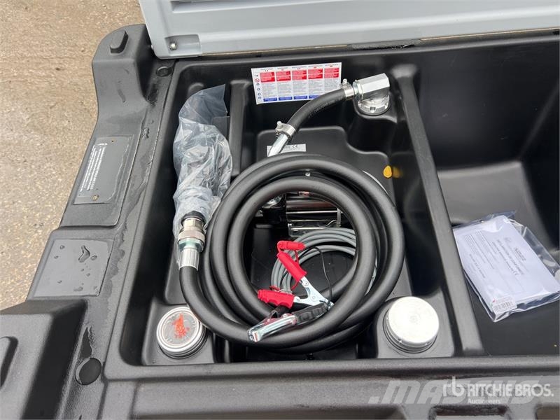 Emiliana Serbatoi Carrytank 400CM 440 L Poly Portable Diesel Transfe Bränsle och tillsatstankar