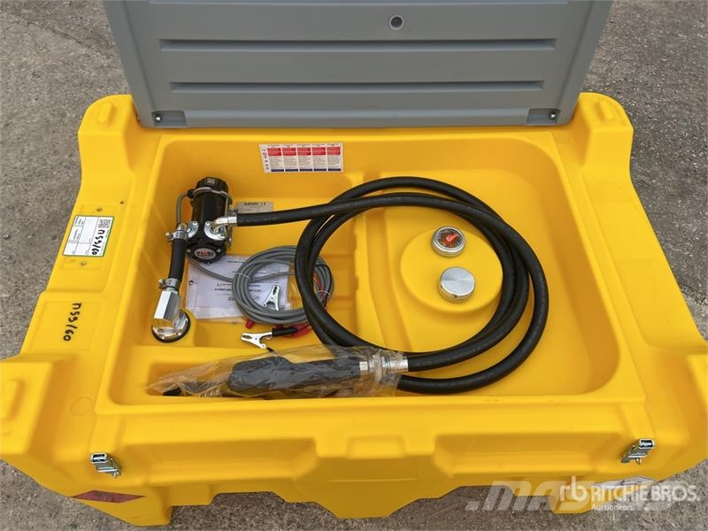 Emiliana Serbatoi CARRYTANK 330CM 330 L Poly Portable Diesel Transfe Паливні та присадочні баки