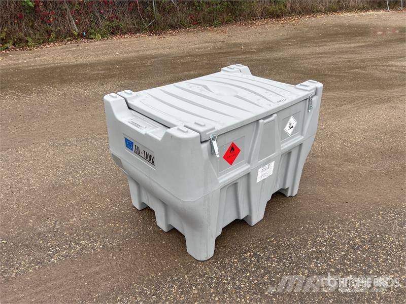 Emiliana Serbatoi Carrytank 400CM 440 L Poly Portable Diesel Transfe Bränsle och tillsatstankar