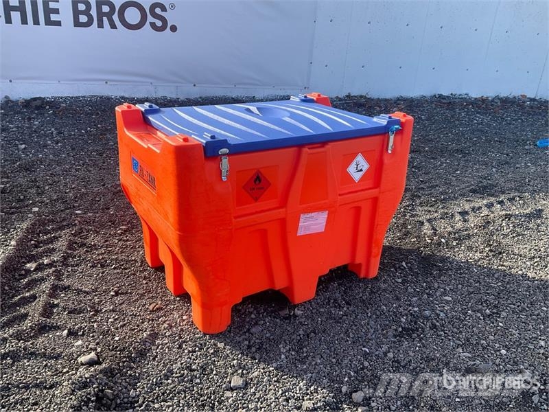 Emiliana Serbatoi Carrytank 440 Pk 440 L Portable Poly Diesel 440 L  صهاريج الوقود والصهاريج الإضافية