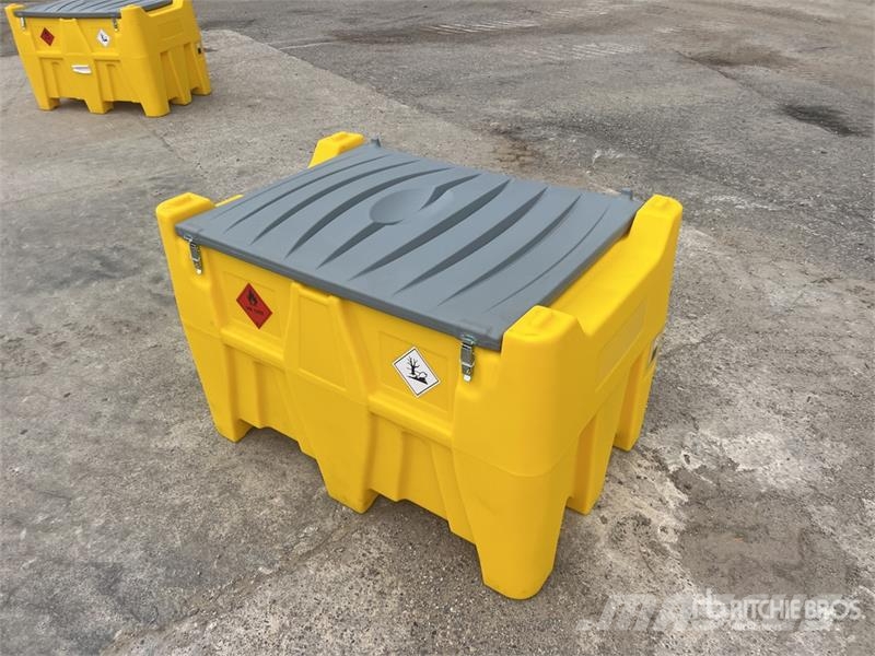 Emiliana Serbatoi CARRYTANG 440/CM 440 L Poly Portable Diesel Transf Паливні та присадочні баки