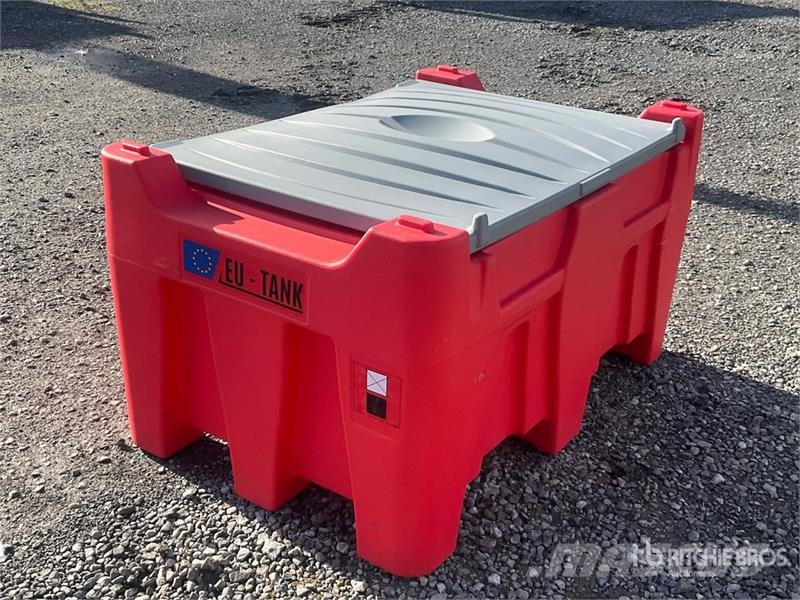 Emiliana Serbatoi Carrytank 330 PK 330 L Portable Poly Gasoline 330  Kraftstoff- und Zusatzstoffbehälter
