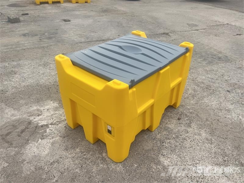 Emiliana Serbatoi CARRYTANK 440/CM 440 L Poly Portable Diesel Transf Паливні та присадочні баки