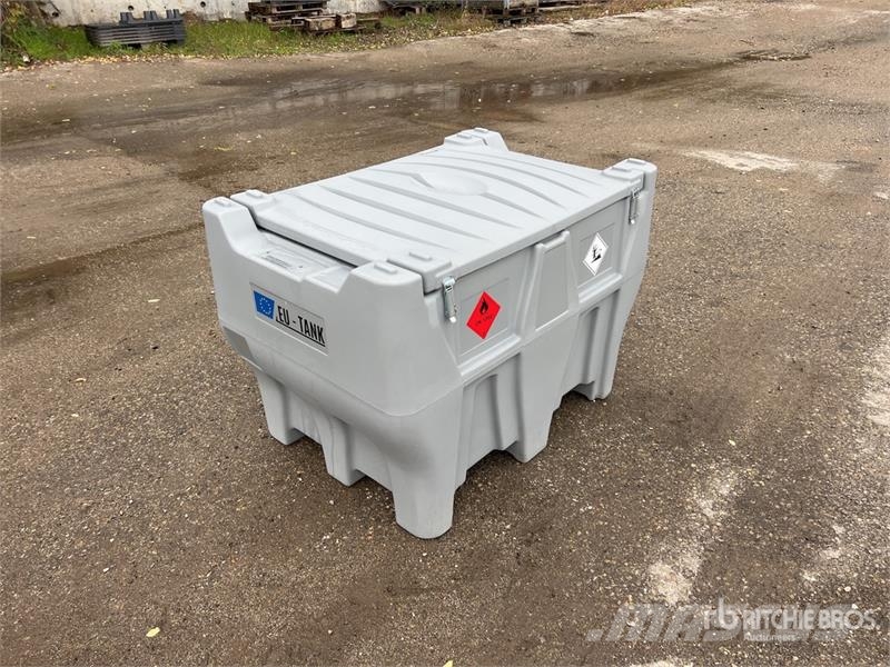 Emiliana Serbatoi Carrytank 400CM 440 L Poly Portable Diesel Transfe Bränsle och tillsatstankar