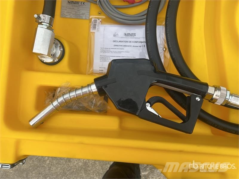 Emiliana Serbatoi CARRYTANG 440/CM 440 L Poly Portable Diesel Transf Паливні та присадочні баки