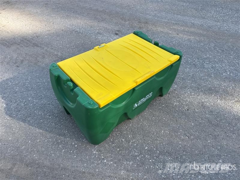 Emiliana Serbatoi Carrytank 150CM Fuel Tank (Unused) صهاريج الوقود والصهاريج الإضافية