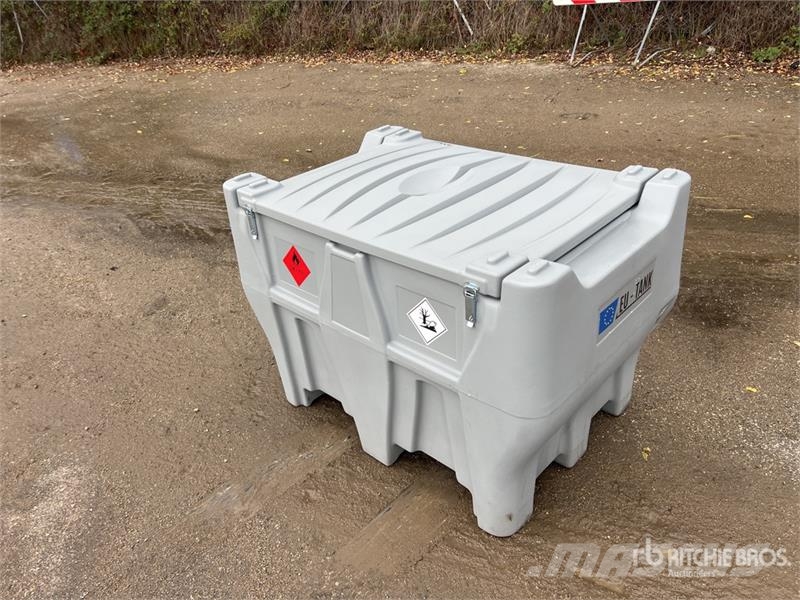 Emiliana Serbatoi Carrytank 400CM 440 L Poly Portable Diesel Transfe Bränsle och tillsatstankar
