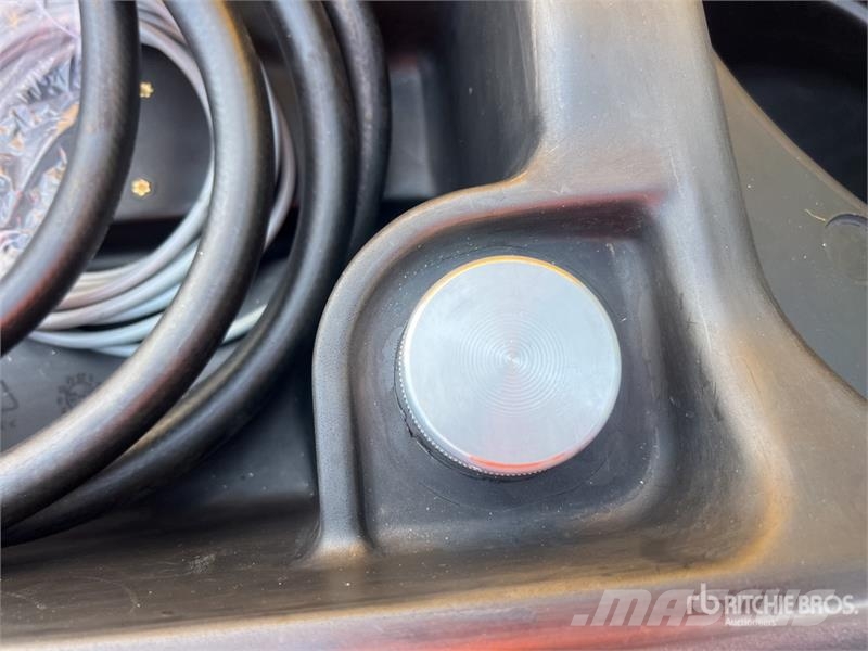 Emiliana Serbatoi CTK900CM 980 L Fuel Tank (Unused) صهاريج الوقود والصهاريج الإضافية