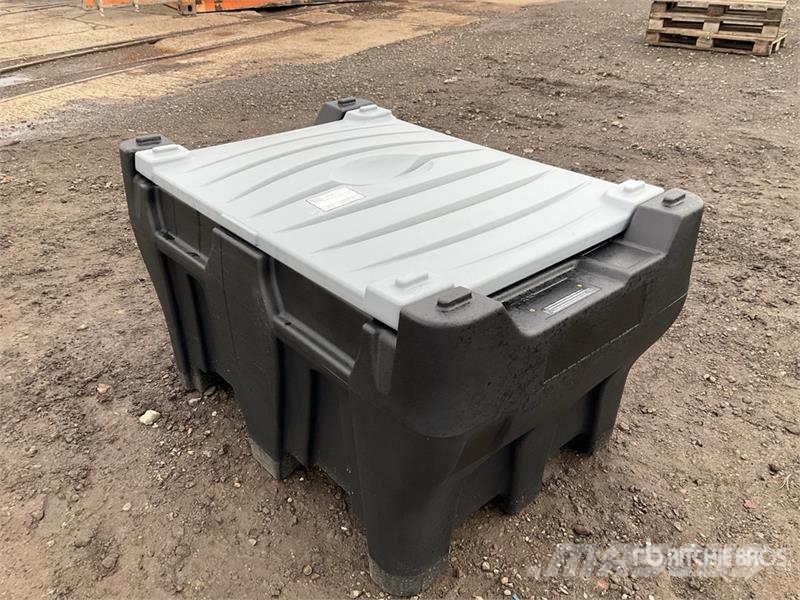 Emiliana Serbatoi EU-TANK 330PK Portable Poly 330 L Poly Portable Di Üzemanyag- és adaléktartályok