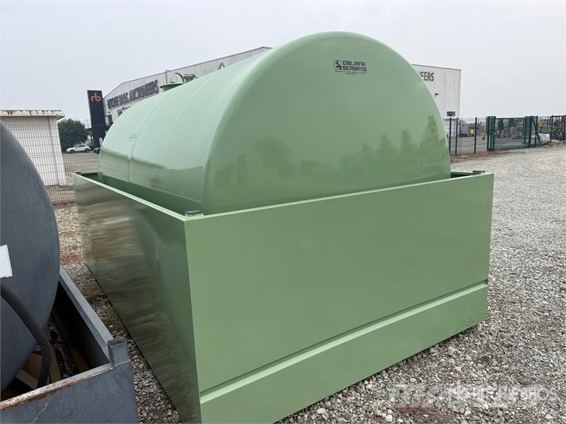 Emiliana Serbatoi EU-TANK 9000 9000 L Steel Storage and Dispensing T Kraftstoff- und Zusatzstoffbehälter