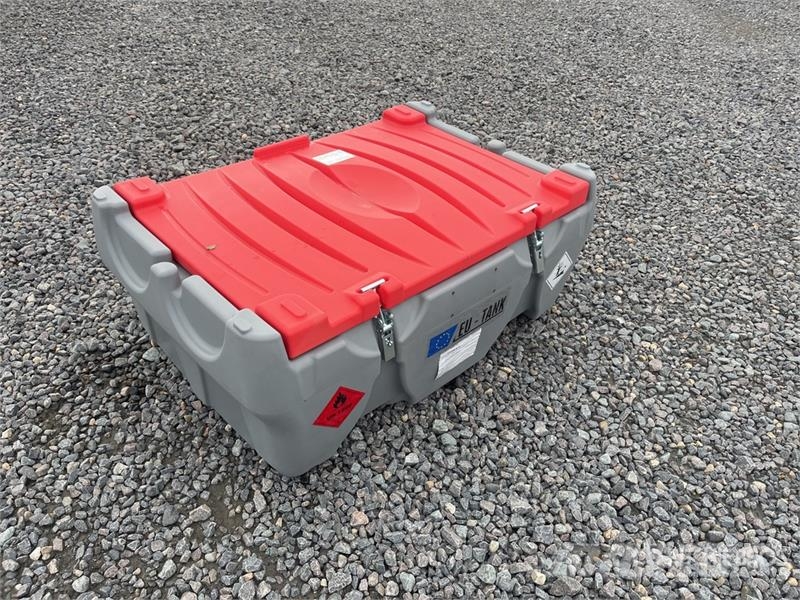 Emiliana Serbatoi EU-TANK 220 220 L Plastic Diesel 220 L Poly Portab Serbatoi per carburante e additivi