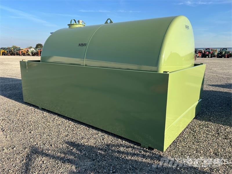 Emiliana Serbatoi EU-TANK 9000 9000 L Steel Storage and Dispensing T Depósitos de combustible y aditivos