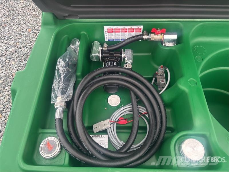 Emiliana Serbatoi EU-TANK 900 Fuel Tank (Unused) Serbatoi per carburante e additivi