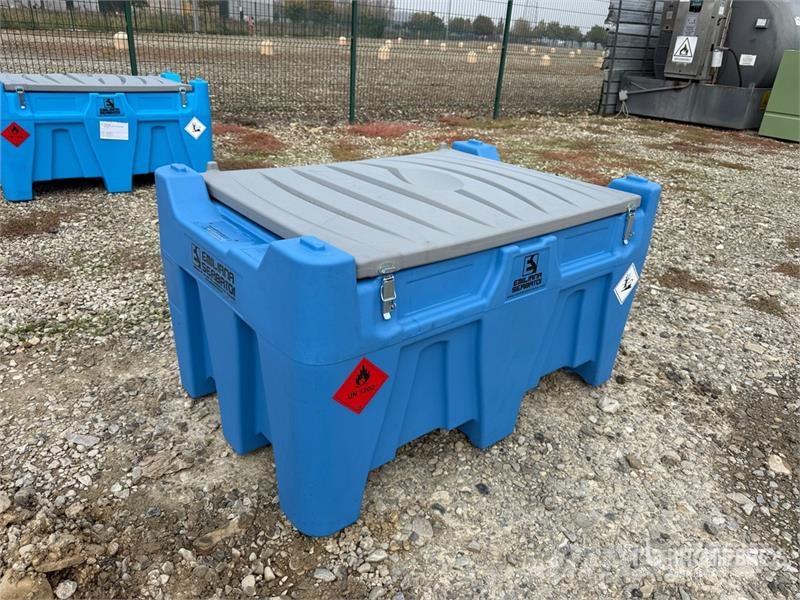 Emiliana Serbatoi EU-TANK 330 330 L Poly Portable Diesel Transfer an صهاريج الوقود والصهاريج الإضافية