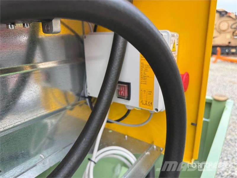 Emiliana Serbatoi EU-TANK 3000 3000 L Steel Storage and Dispensing T Yakıt ve katkı maddesi tankları