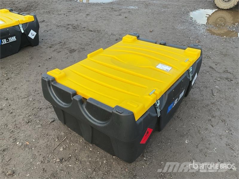 Emiliana Serbatoi EU-TANK 220PK Portable Poly 220 L Poly Portable Di Üzemanyag- és adaléktartályok