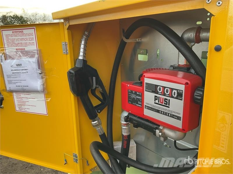 Emiliana Serbatoi EU-TANK 3000 Skid Mounted Steel 3000 L Steel Stora Паливні та присадочні баки