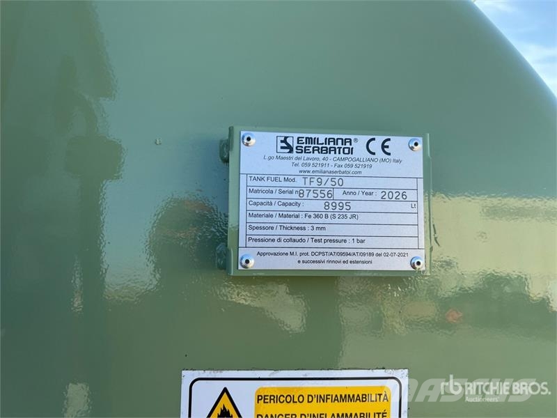 Emiliana Serbatoi EU-TANK 9000 9000 L Steel Storage and Dispensing T Depósitos de combustible y aditivos