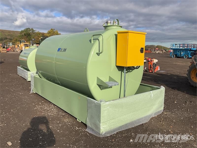 Emiliana Serbatoi EU-TANK 9000 Skid Mounted Steel 9000 L Steel Stora Kraftstoff- und Zusatzstoffbehälter