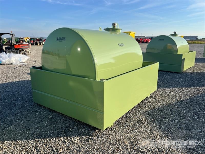 Emiliana Serbatoi EU-TANK 3000 3000 L Steel Storage and Dispensing T Depósitos de combustible y aditivos