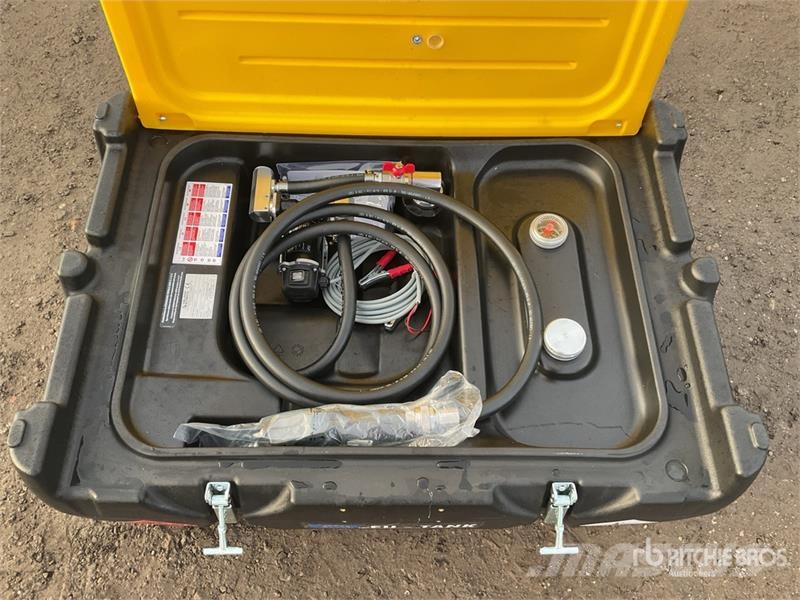 Emiliana Serbatoi EU-TANK 220PK Portable Poly 220 L Poly Portable Di Polttoaine- ja lisäainesäiliöt