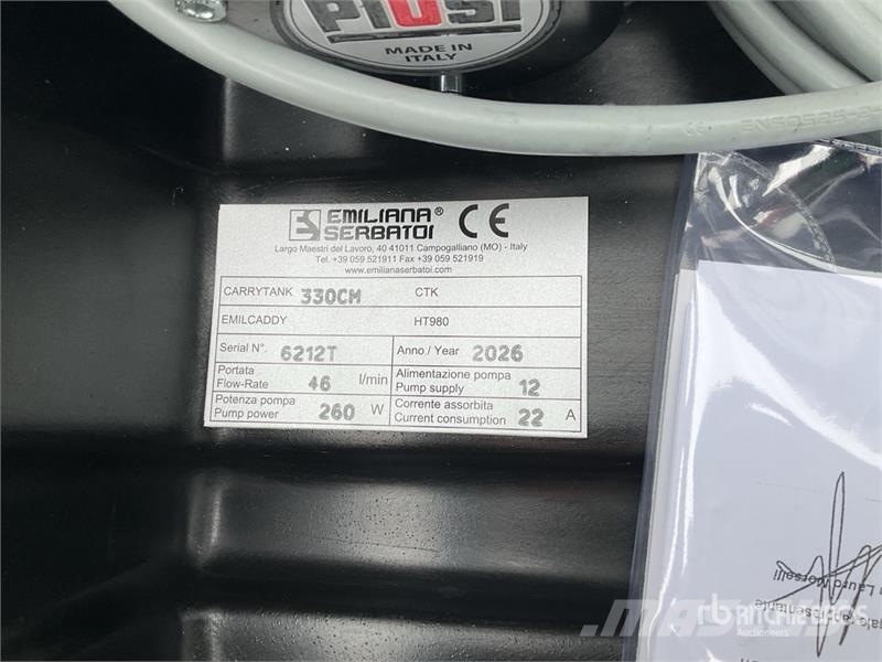 Emiliana Serbatoi EU-TANK 330PK Portable Poly 330 L Poly Portable Di Üzemanyag- és adaléktartályok