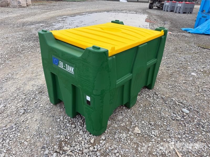 Emiliana Serbatoi EU-TANK 440 440 L Poly Portable Diesel Transfer an Yakıt ve katkı maddesi tankları