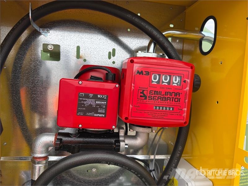 Emiliana Serbatoi EU-TANK 9000 9000 L Steel Storage and Dispensing T Kraftstoff- und Zusatzstoffbehälter
