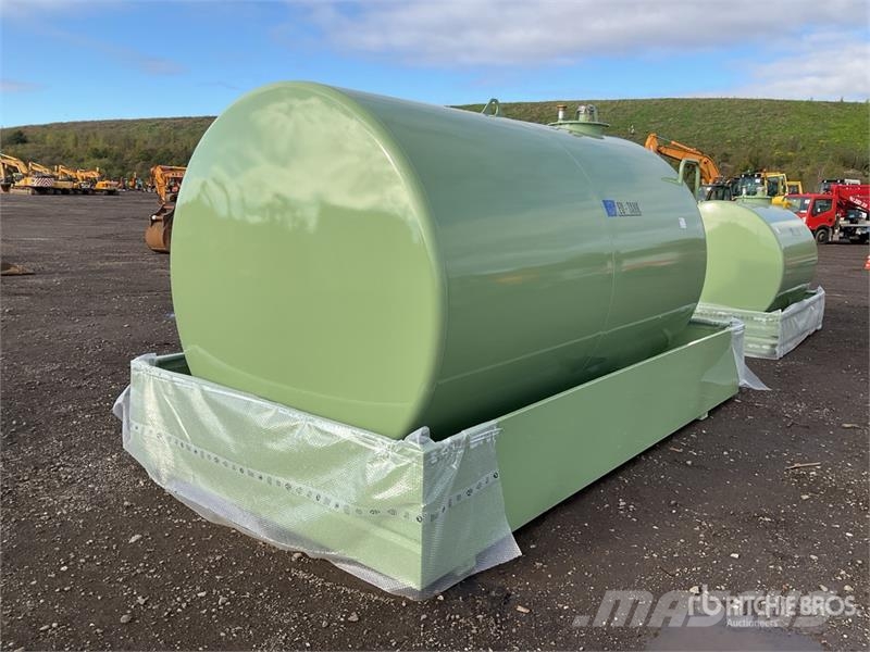 Emiliana Serbatoi EU-TANK 9000 Skid Mounted Steel 9000 L Steel Stora Kraftstoff- und Zusatzstoffbehälter