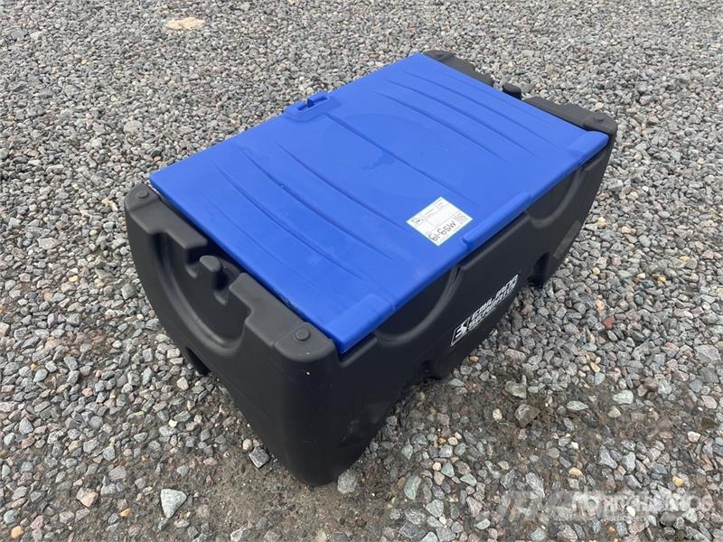 Emiliana Serbatoi EU-TANK 150 Plastic Diesel Fuel Tank (Unused) Serbatoi per carburante e additivi