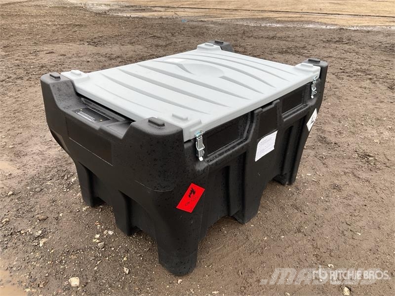 Emiliana Serbatoi EU-TANK 330PK Portable Poly 330 L Poly Portable Di Üzemanyag- és adaléktartályok