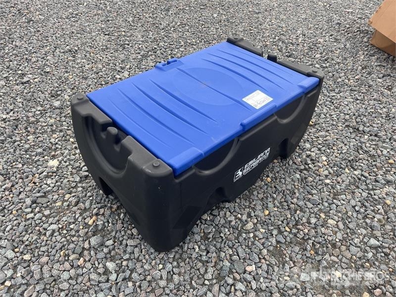 Emiliana Serbatoi EU-TANK 150 150 L Plastic Fuel Tank (Unused) Serbatoi per carburante e additivi